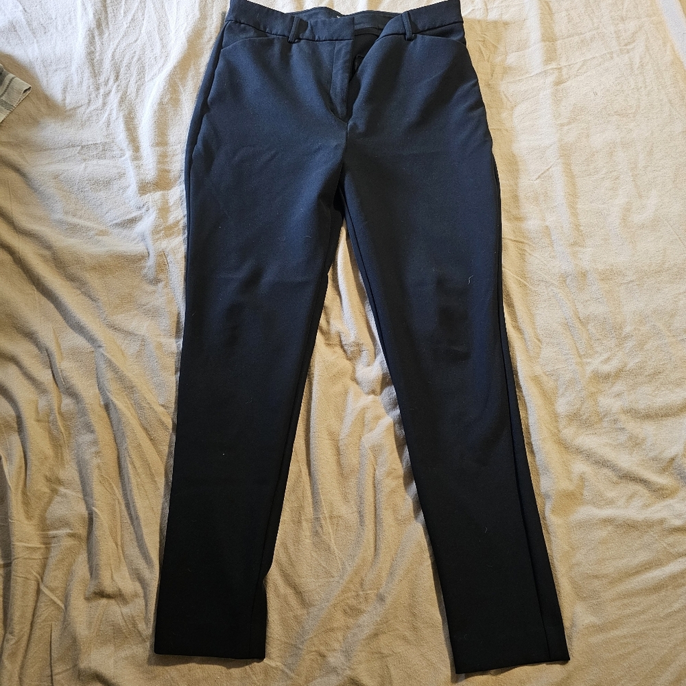 Black stretchy pants